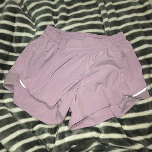 Lululemon Hotty hots